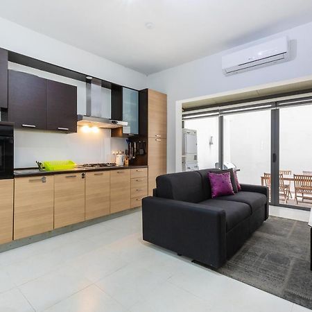 Centre Paceville Apt With Terrace, Bbq & Wifi By 360 Estates St. Julian's Exterior foto
