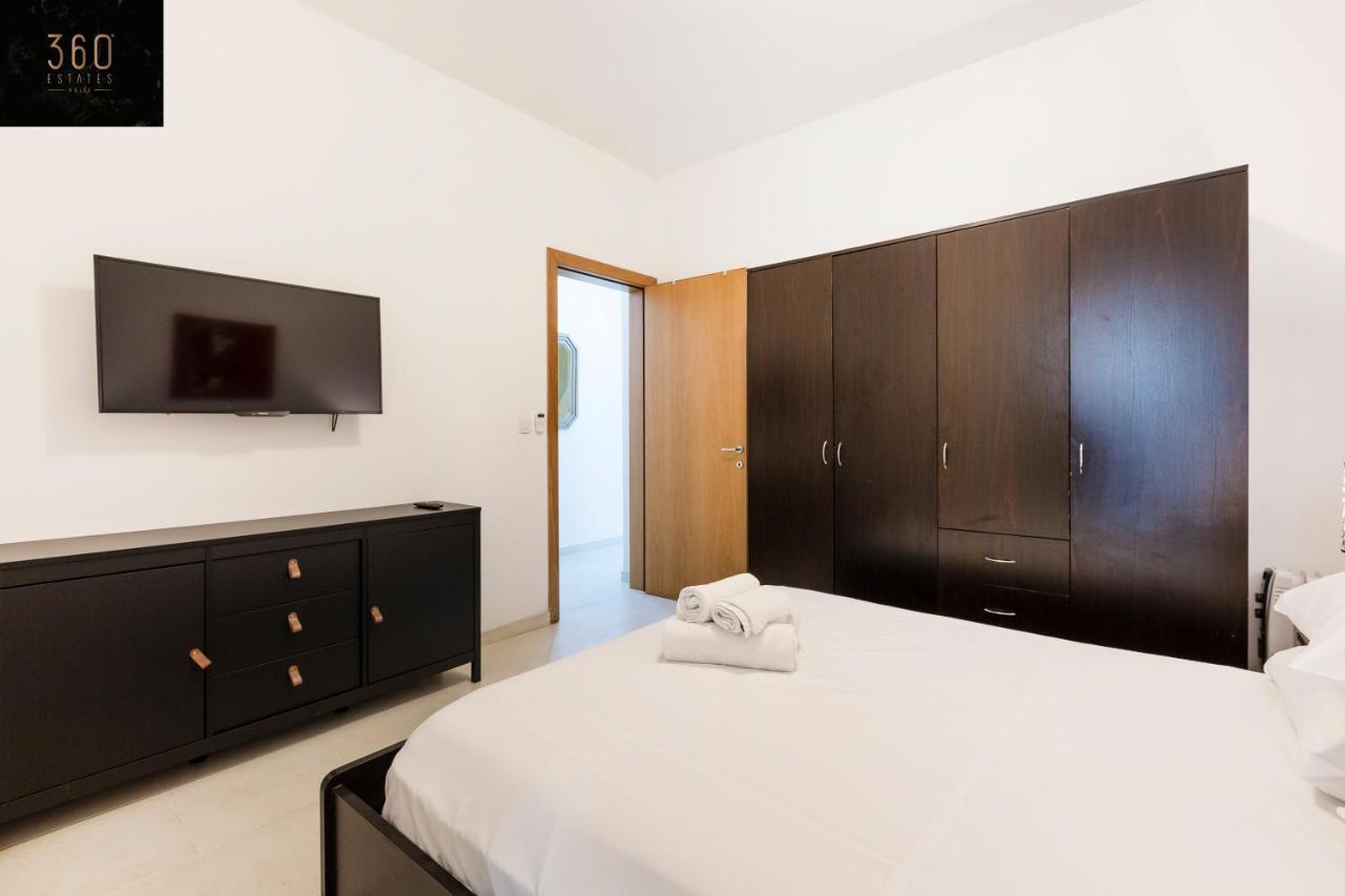 Centre Paceville Apt With Terrace, Bbq & Wifi By 360 Estates St. Julian's Exterior foto