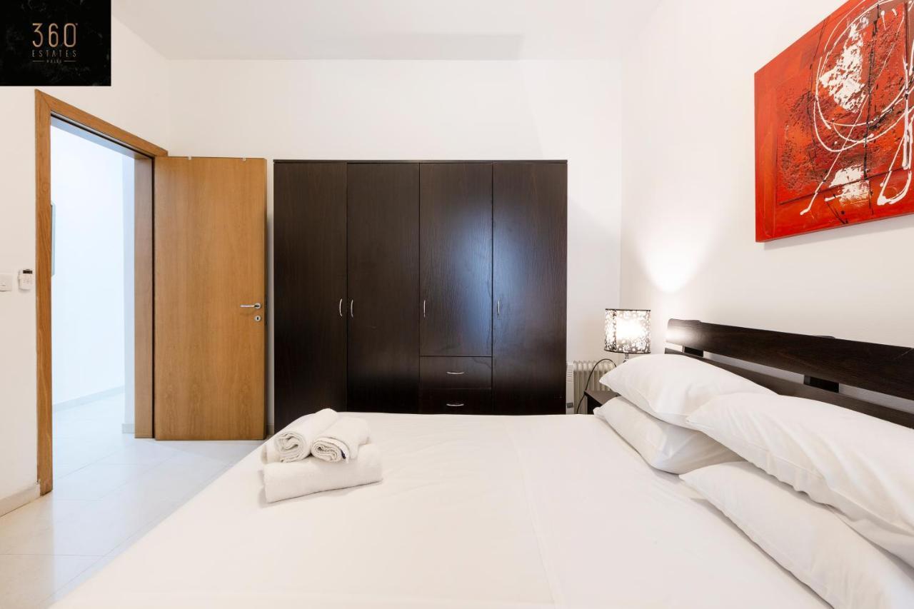Centre Paceville Apt With Terrace, Bbq & Wifi By 360 Estates St. Julian's Exterior foto